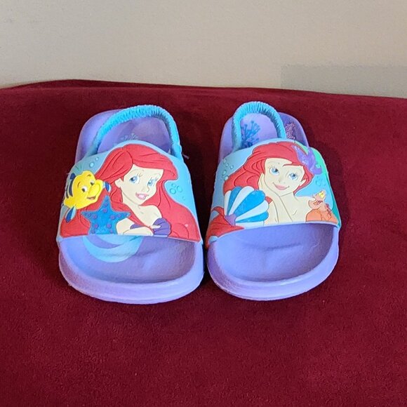 Disney Princess The Little Mermaid 3D Slide Sandals Toddler Girls Size 5/6 - Picture 1 of 7